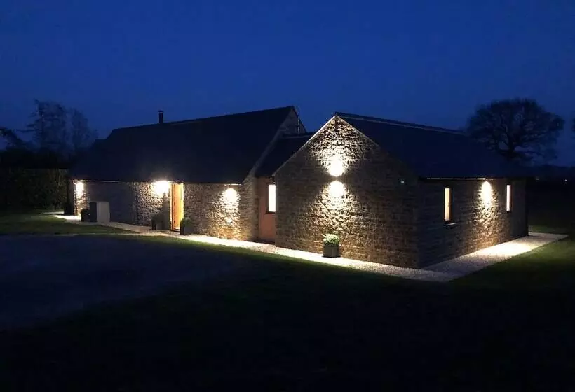 Hook Norton Barn