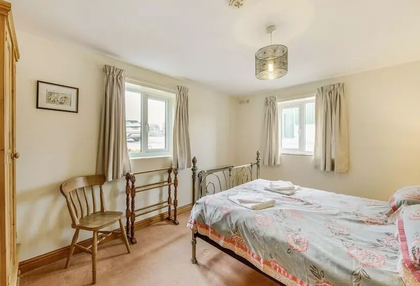 Lark's Rise Cottage