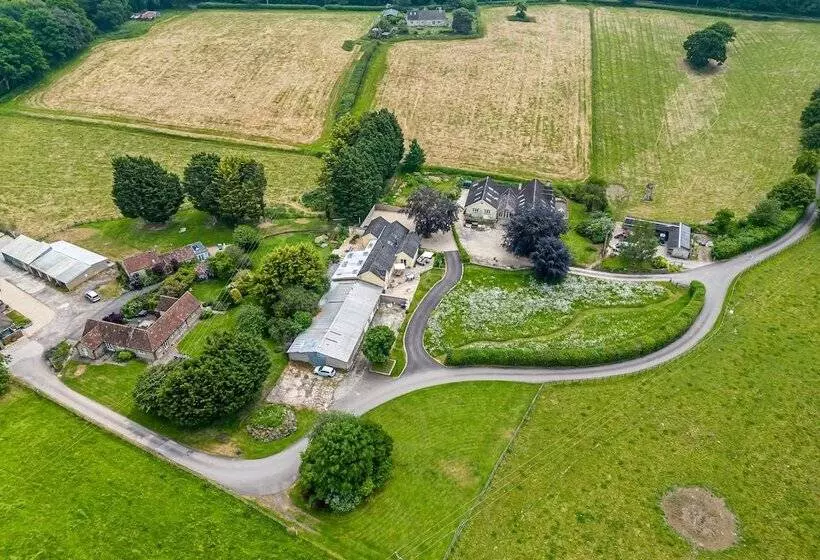 Oxen Cottage @ Nables Farm
