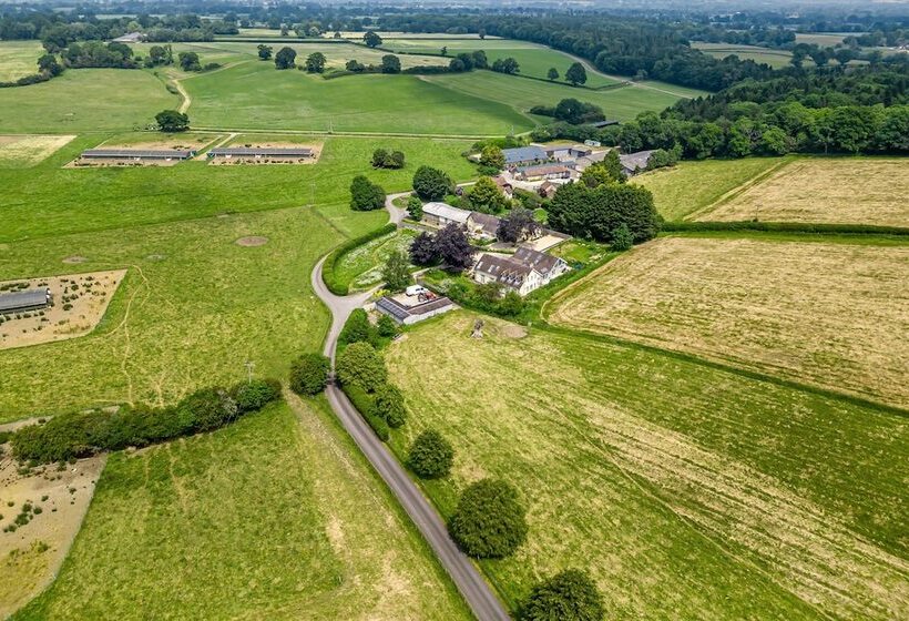 Oxen Cottage @ Nables Farm