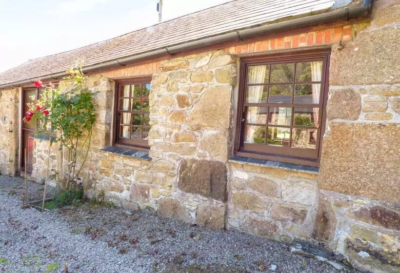 Parlour Cottage