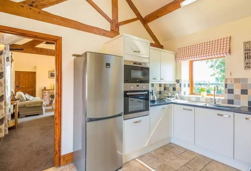 Parrs Meadow Cottage