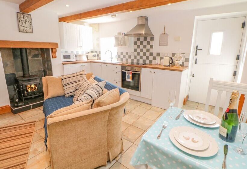 School House Cottage