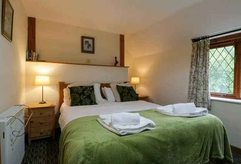 Shells Cottage