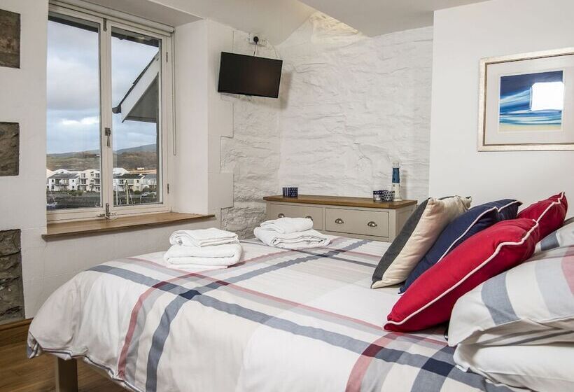 The Captain S Penthouse