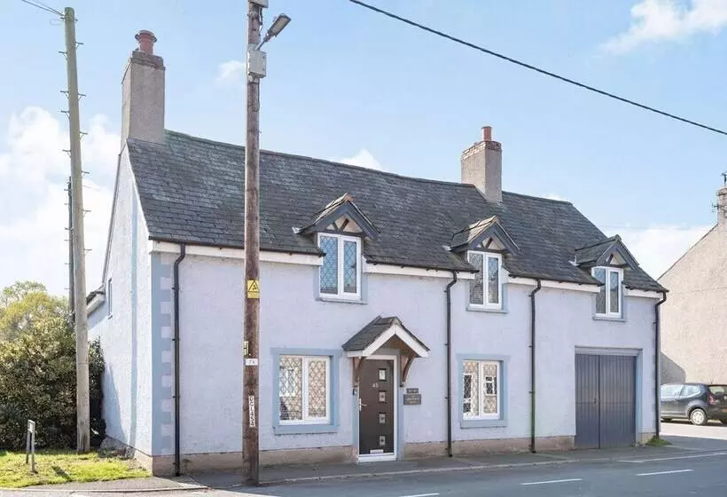 The Old Nags Head