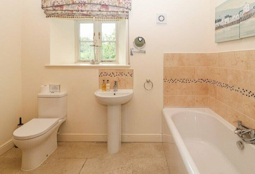 The Tack Room Cottage