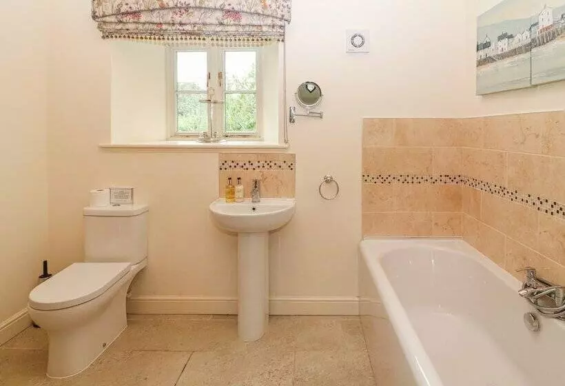 The Tack Room Cottage