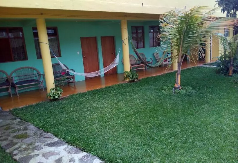 هاستل Paraíso