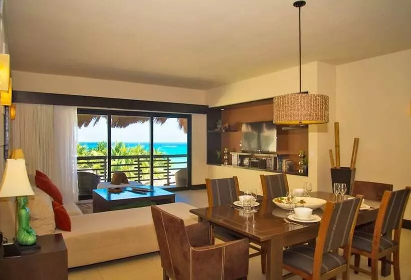 Aldea Thai 312 By Prp