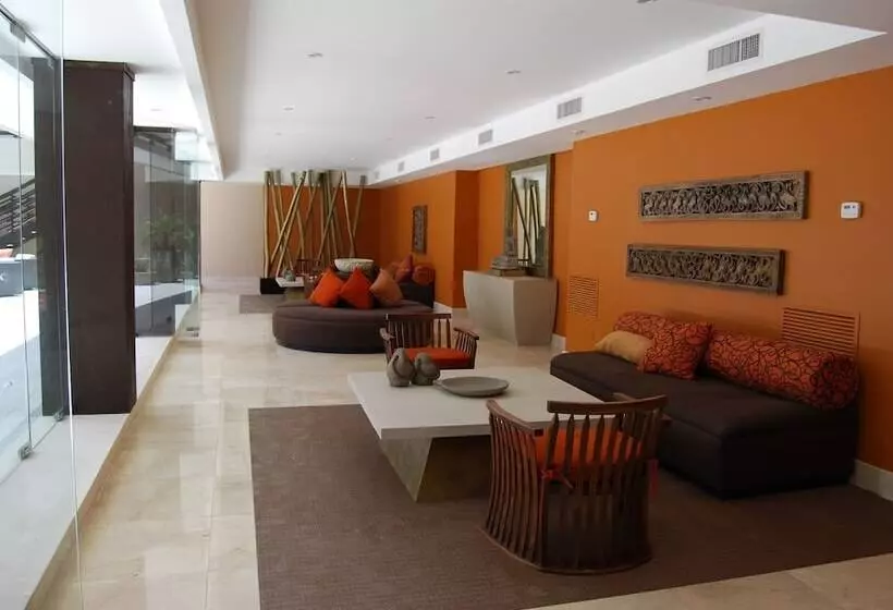Aldea Thai 312 By Prp