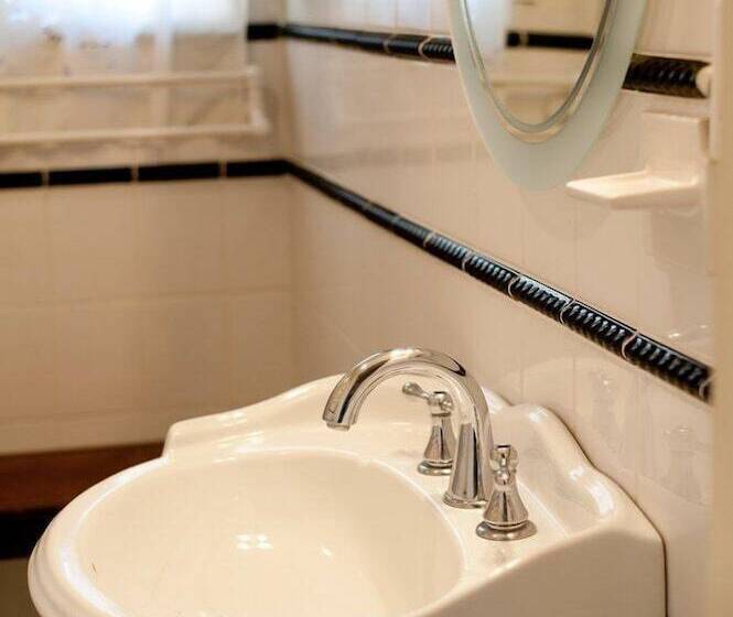 Ash Mill Farm Bed & Breakfast