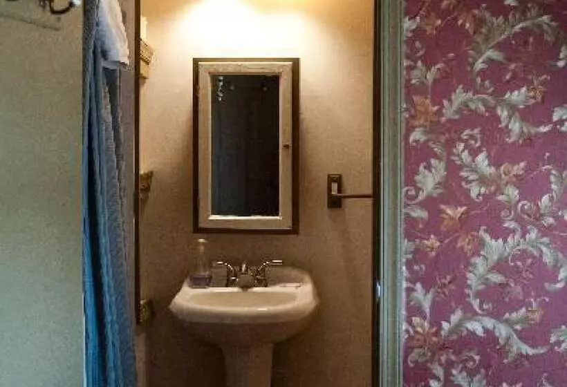 Ash Mill Farm Bed & Breakfast