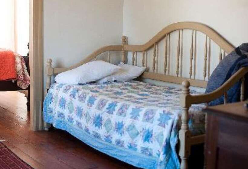 Ash Mill Farm Bed & Breakfast