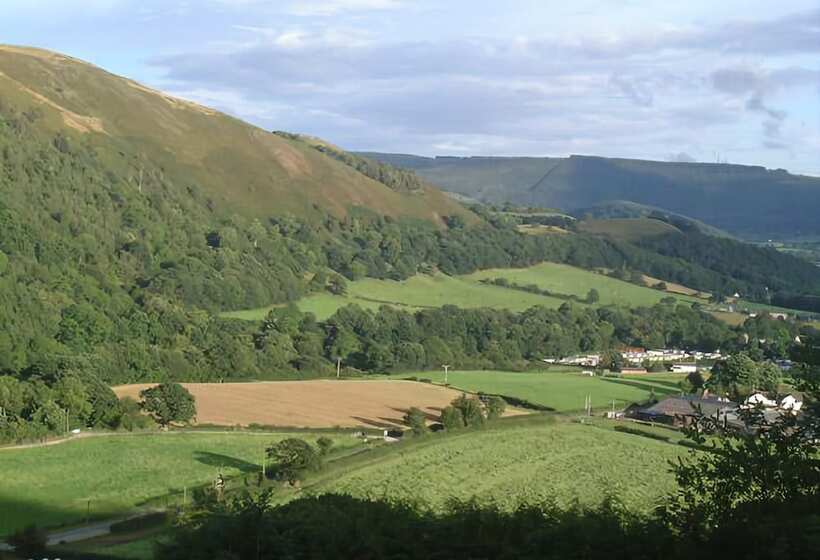 Horseshoe Pass Holiday Lets