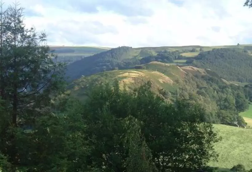 Horseshoe Pass Holiday Lets