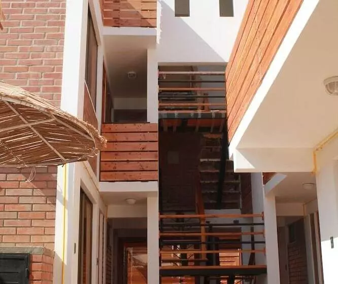 Hostal Las Acacias