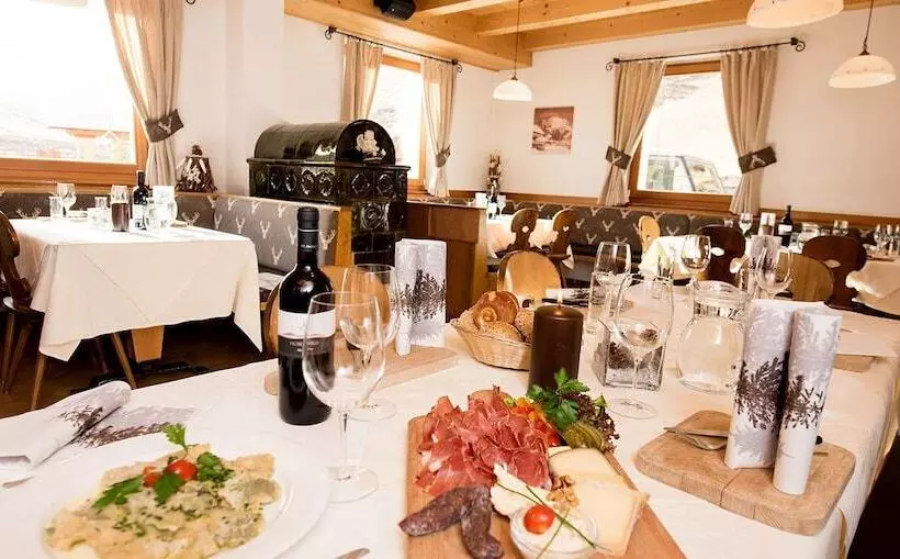 Hostelli Mahlknechthuette Seiseralm