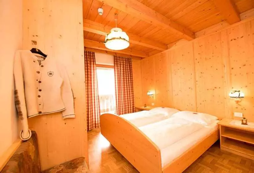 Hostelli Mahlknechthuette Seiseralm