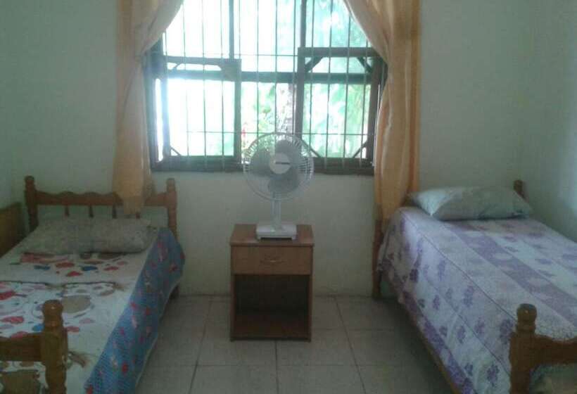 Hostel Morada Do Sol