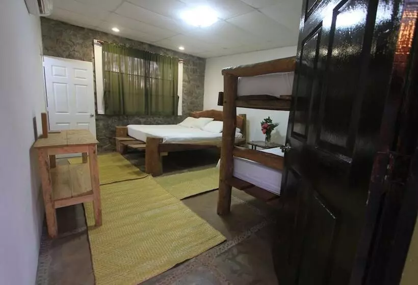 Hotelli Atlakamani Surfing Resort