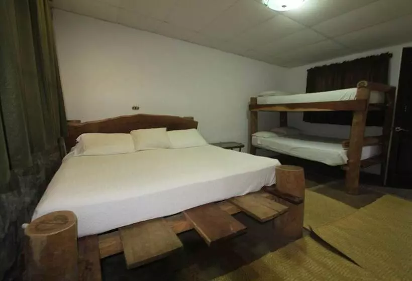 Hotelli Atlakamani Surfing Resort