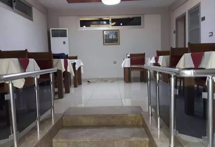 هتل Baranlar