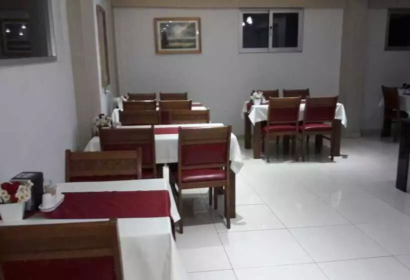 هتل Baranlar