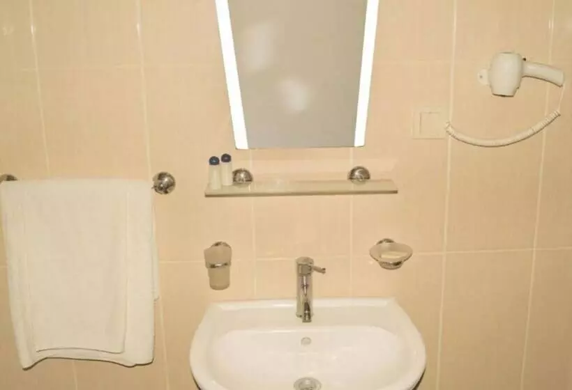 هتل Baranlar