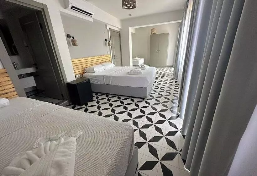 هتل Bozcaada Arcadia