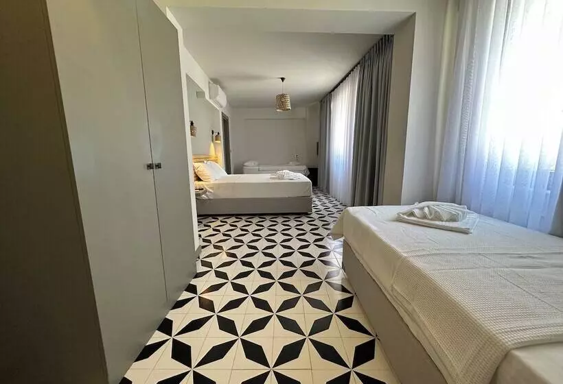 هتل Bozcaada Arcadia