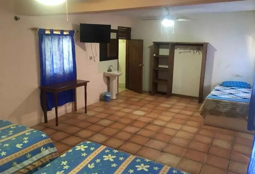 Hotelli Cabañas Marias