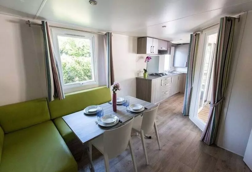 ホテル Camping La Palmyre Estanquet