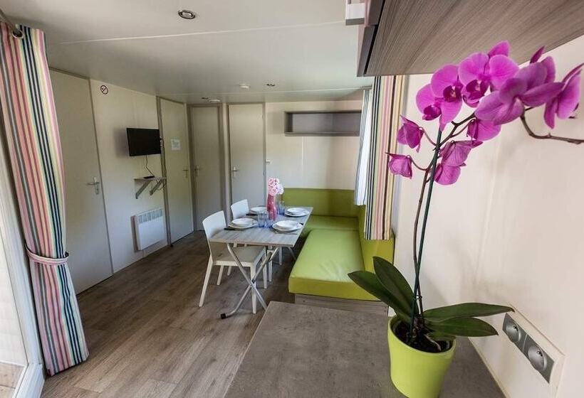 בית מלון כפרי Camping La Palmyre Estanquet