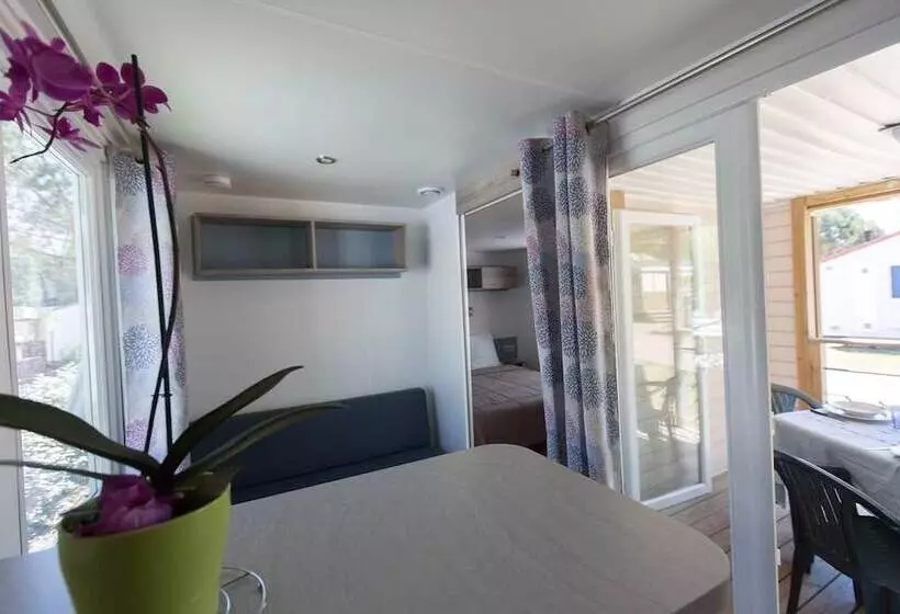 ホテル Camping La Palmyre Estanquet