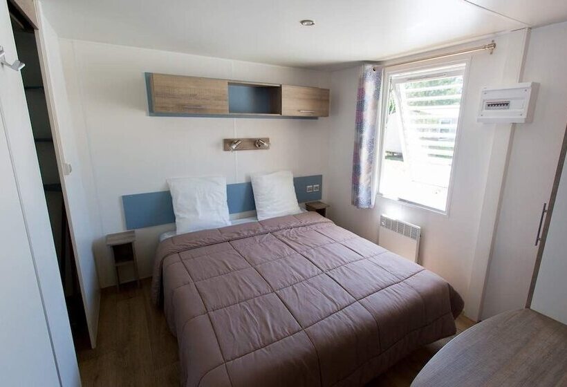 בית מלון כפרי Camping La Palmyre Estanquet