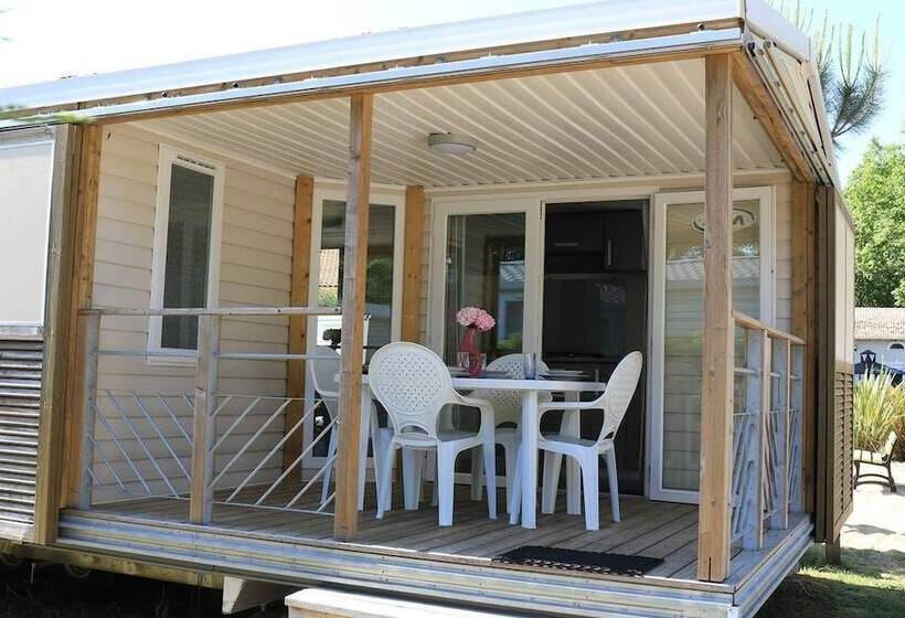 בית מלון כפרי Camping La Palmyre Estanquet