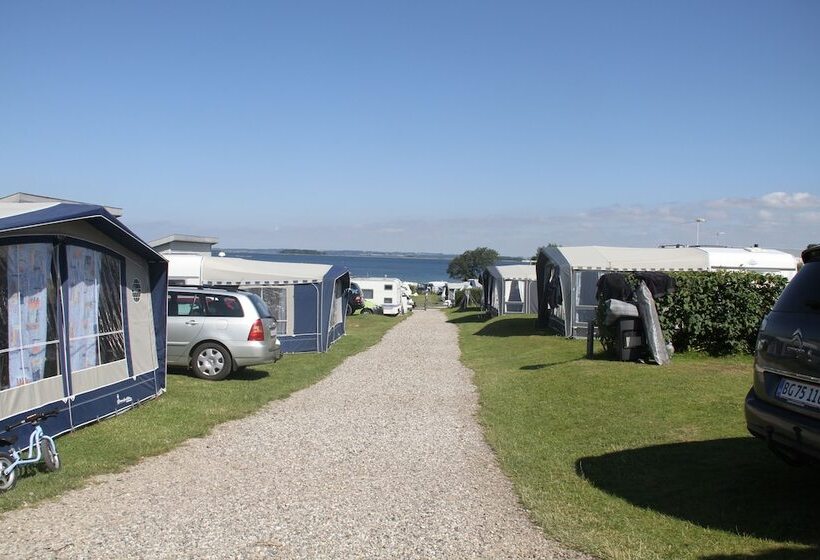 فندق First Camp Bøjden Strand