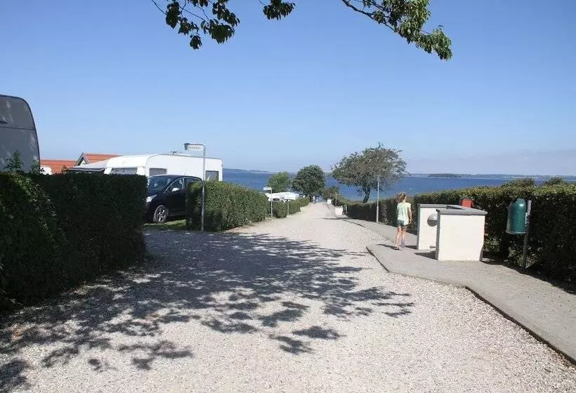 ホテル First Camp Bøjden Strand