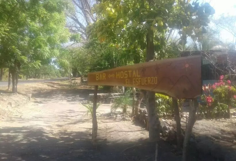ホテル Hostel El Esfuerzo