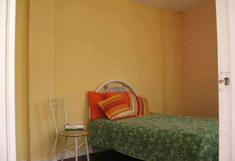 Hotelli Mayra S Spanish School