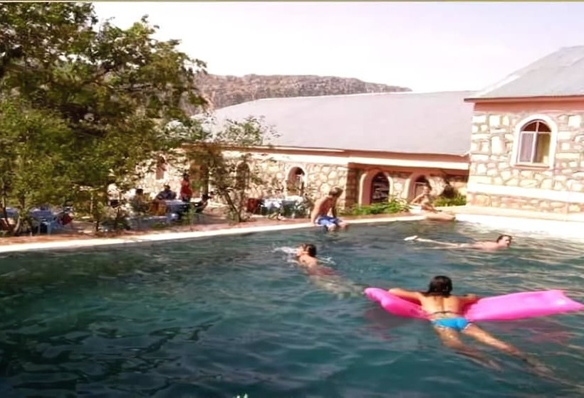 호텔 Nemrut Kervansaray