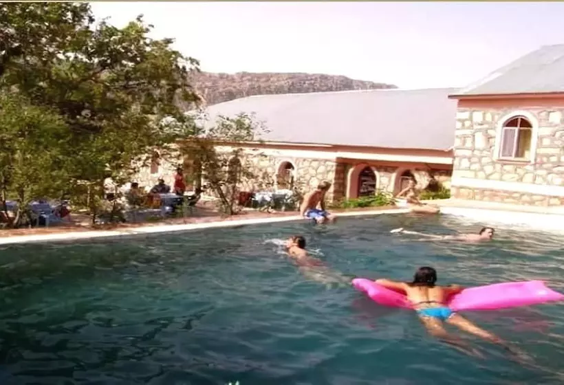 ホテル Nemrut Kervansaray