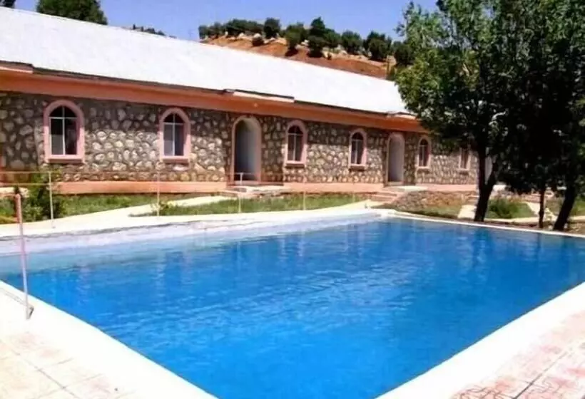 ホテル Nemrut Kervansaray