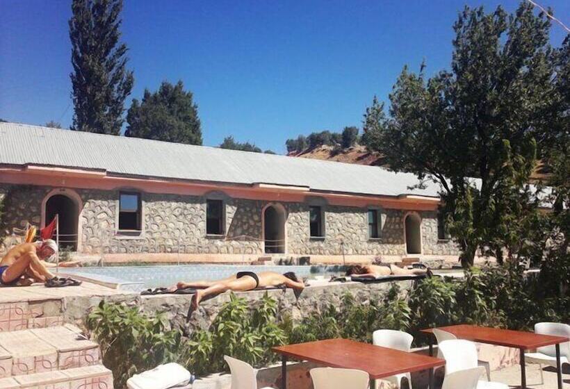 호텔 Nemrut Kervansaray