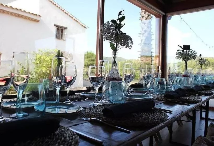 Maaseutuhotelli Mas Llagostera