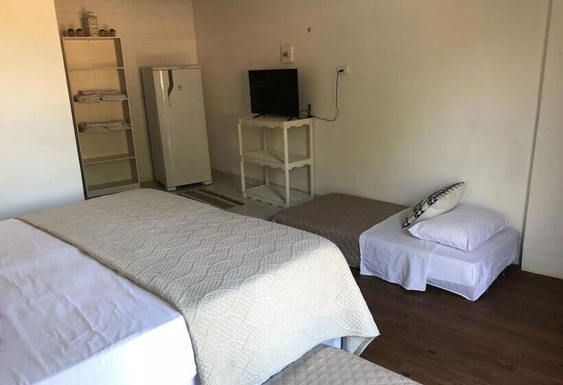 پانسیون Aloha Suites