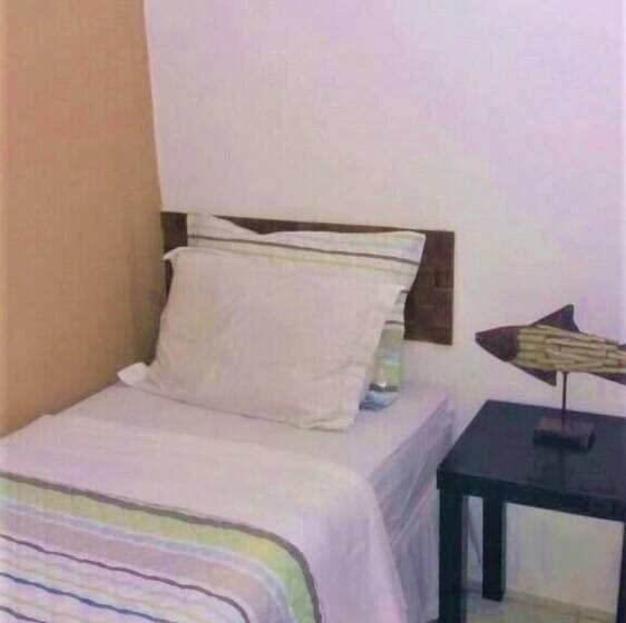 پانسیون Aloha Suites