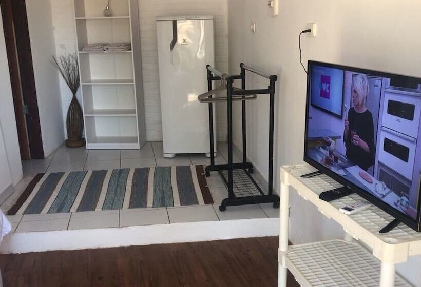 پانسیون Aloha Suites