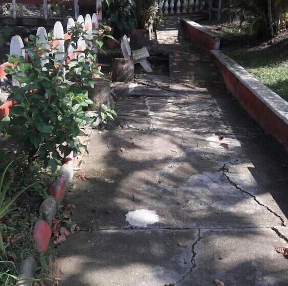 پانسیون Alojamiento Los Guaduales